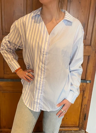 Chemise rayée blanche et bleue, asymétrique taille 40, marca: F.R.I.E.N.D.S, estado: Nuevo con etiquetas, tamaño: L / 40 / 12, 27,00 €, 29,05 € Protección al comprador incluida