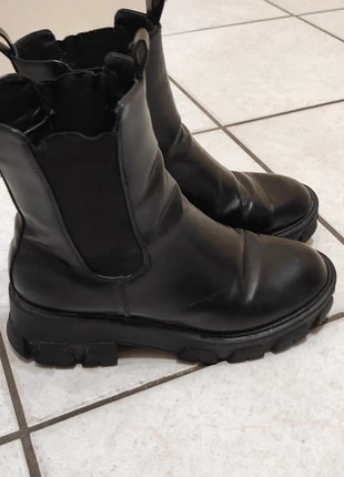 Bottines, marque: Je ne sais plus, état: Très bon état, taille: 38, 8,00 €, 9,10 € Protection acheteurs incluse