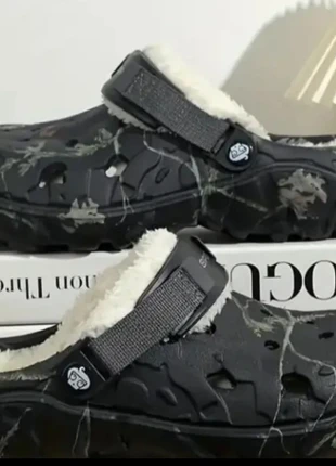 Les Sabots Camouflage Ultra-Confort, merk: Tendance, staat: Nieuw met prijskaartje, maat: 41, € 13,00, € 14,35 inclusief Kopersbescherming