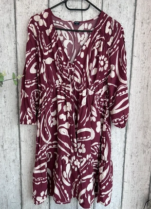 Robe à motif kiabi, marke: Kiabi, zustand: Neu, größe: M / 38 / 10, 5,00 €, 5,95 € inklusive Vinted-Käuferschutz