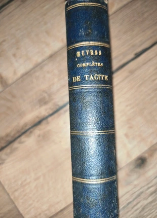Œuvres complètes de Tacite
Édition originale Hachette, 1865, staat: Goed, € 20,00, € 21,70 inclusief Kopersbescherming Pro