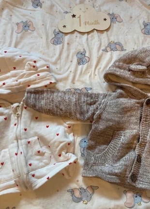 Bébé fille : lot de 2 vestes en parfait état taille 1 mois toutes marques, marque: toutes marques, état: Très bon état, taille: 1-3 mois / 56 cm, 4,00 €, 4,90 € Protection acheteurs incluse