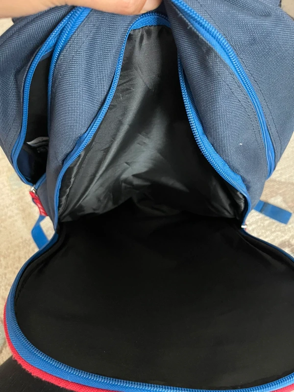 Sac à dos + trousse - photo numéro 8