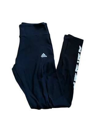 Legging Adidas noir taille S femme, marque: adidas, état: Très bon état, taille: S / 36 / 8, 5,00 €, 5,95 € Protection acheteurs incluse