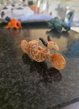 Bakugan / Terra Ramdol, brand: spin master, condizioni: Ottime, taglia: Taglia unica, €10.00, €11.20 include la Protezione acquisti