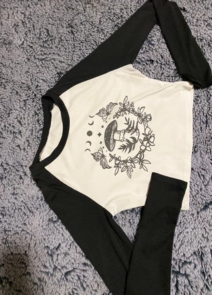 2er Set crop top Langarm, brand: Shein, condizioni: Buone, taglia: XS / IT 38 / EU 34, €3.50, €4.38 include la Protezione acquisti