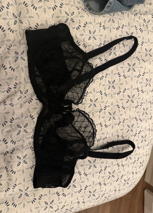 Soutien-gorge dentelle, marque: Gorteks, état: Très bon état, taille: 100C, 5,00 €, 5,95 € Protection acheteurs incluse