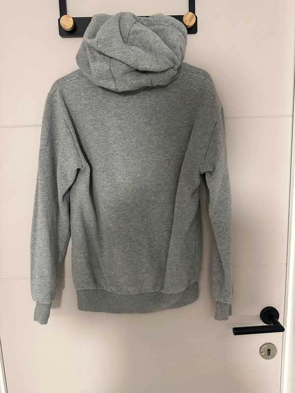 Sweat Ellesse gris à capuche – Taille 34 – Très bon état - photo numéro 5
