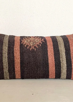 Housse de coussin Anémone en kilim vintage, brand: Kilim, condition: Very good, size: Other, €24.00, €25.90 includes Buyer Protection Pro