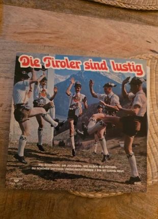 Die Tiroler sind lustig – die lustigen Tiroler-Buam und Madln, état: Très bon état, 6,00 €, 7,00 € Protection acheteurs incluse