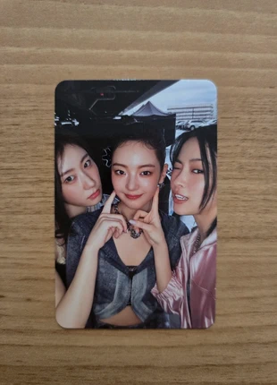 wts - itzy ryujin, chaeryeong & lia - gold pc, état: Très bon état, 2,00 €, 2,80 € Protection acheteurs incluse