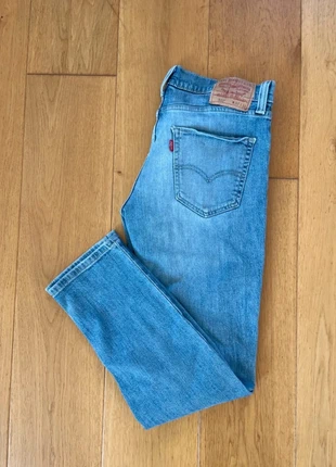 Jean Lévis 511 bleu clair W32 L30, marque: Levi's, état: Bon état, taille: M, 15,00 €, 16,45 € Protection acheteurs (Pro) incluse