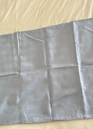 70 x 60 funda cojín almohada azul, état: Très bon état, 2,00 €, 2,80 € Protection acheteurs incluse