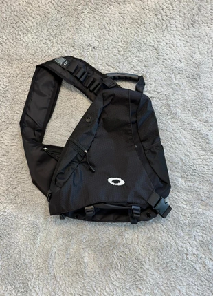Sac à dos de sport randonnée/treck/course à pied oakley couleur noir logo brodé blanc, brand: Oakley, condizioni: Ottime, €70.00, €74.20 include la Protezione acquisti