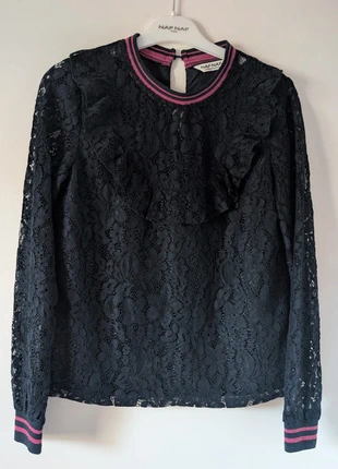 Blouse dentelle taille S Naf Naf, marque: Naf Naf, état: Très bon état, taille: S / 36 / 8, 15,00 €, 16,45 € Protection acheteurs incluse