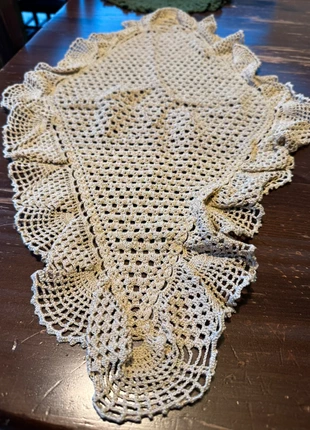 (2 pcs) Large Handmade Embroidery Doilies set, marke: Made In Italy, zustand: Neu, 2,00 €, 2,80 € inklusive Vinted-Käuferschutz