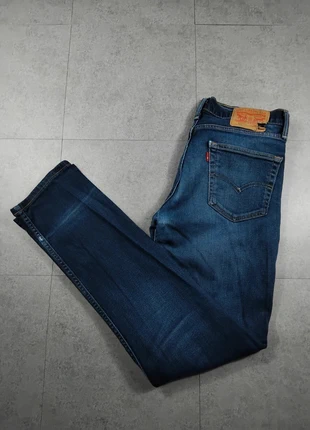 Jean Bleu Levi's 511 Taille W32 L34, marque: Levi's, état: Très bon état, taille: XL / 42 / 14, 5,00 €, 5,95 € Protection acheteurs incluse
