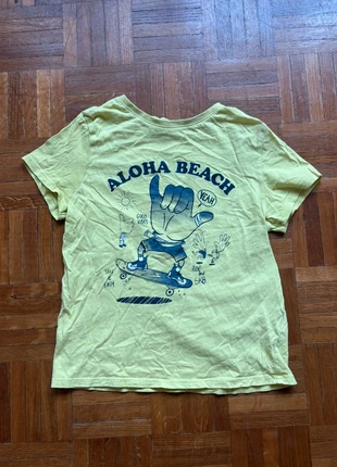 T-shirt jaune Kiabi enfant 10 ans – Imprimé main faisant du skateboard, marca: Kiabi, estado: Muy bueno, tamaño: 10 años / 140 cm, 1,00 €, 1,75 € Protección al comprador incluida