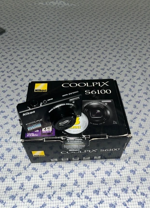 Nikon Coolpix s6100, marke: Nikon, zustand: Neu, 120,00 €, 126,70 € inklusive Vinted-Käuferschutz