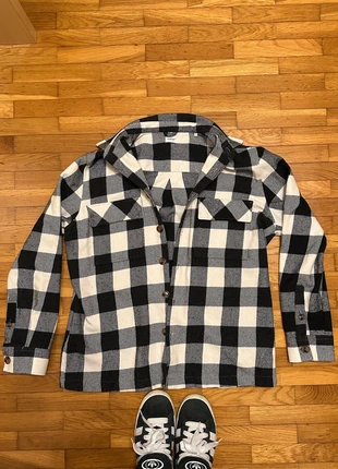 Checkered jacket, brand: Celio, condizioni: Ottime, taglia: L, €5.00, €5.95 include la Protezione acquisti