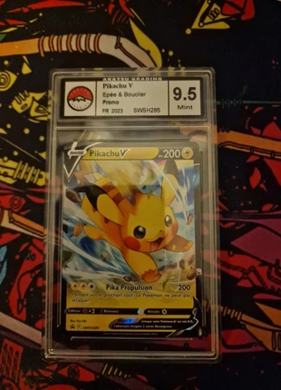 Pikachu V Promo Épée et Bouclier SWSH285, marque: Pokémon, état: Neuf avec étiquette, 15,00 €, 16,45 € Protection acheteurs incluse