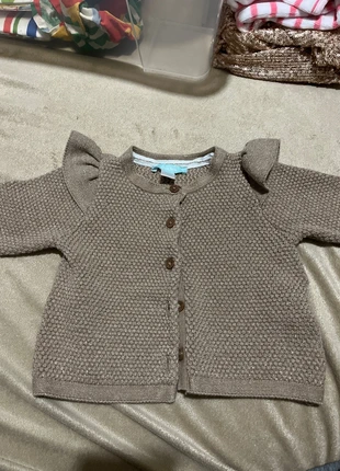 Magnifique gilet à paillettes taille 9 mois, marca: Obaïbi, estado: Muito bom, tamanho: 9-12 meses / 74 cm, €3.00, €3.85 inclui Proteção do Comprador