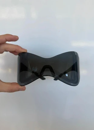 😎 Rimless Y2K Oversize Shield black sunglesses 2000's Style Rihanna mood, marke: Vintage Dressing, zustand: Sehr gut, 14,99 €, 16,44 € inklusive Vinted-Käuferschutz