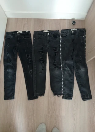 Lot de trois pantalon en jean noir marque Zara fille 6-7 ans en très bon état, merk: Zara, staat: Heel goed, maat: 6 jaar / 116 cm, € 12,00, € 13,30 inclusief Kopersbescherming