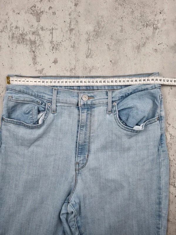 Jean Levi’s 724 High Rise Straight Bleu Clair – Taille 40 Femme - photo numéro 4