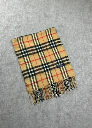 Écharpe Burberry beige, marque: Burberry, état: Très bon état, 55,00 €, 58,45 € Protection acheteurs (Pro) incluse