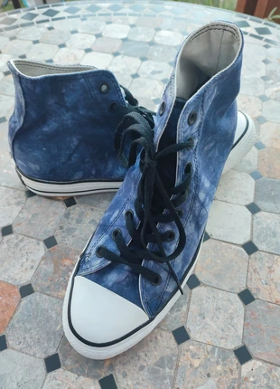Converse Chuck Taylor montantes bleues tie & dye – taille 43, marke: Converse, zustand: Sehr gut, größe: 43, 20,00 €, 21,70 € inklusive Vinted-Käuferschutz