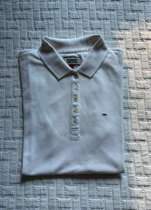 Polo blanc, marke: Tommy Jeans, zustand: Gut, größe: S / 36 / 8, 3,00 €, 3,85 € inklusive Vinted-Käuferschutz