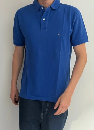Polo Tommy Hilfiger vintage bleu logo brodé taille/L, marque: Tommy Hilfiger, état: Très bon état, taille: L, 29,00 €, 31,15 € Protection acheteurs incluse
