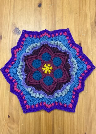 Crochet Centre Piece, marke: Handmade, zustand: Neu, 5,00 €, 5,95 € inklusive Vinted-Käuferschutz
