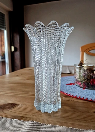 Vinted Glass Wazon Vase, merk: Vintage Love, staat: Heel goed, € 15,00, € 16,45 inclusief Kopersbescherming