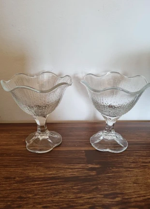 Lot 2 coupes à glace en verre soufflé vintage chic, état: Bon état, 24,00 €, 25,90 € Protection acheteurs (Pro) incluse