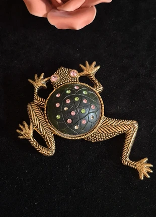 Grande broche vintage ton or💛et noir🖤représentant une grenouille., marca: Vintage Chic, estado: Muito bom, €16.00, €17.50 inclui Proteção do Comprador Pro