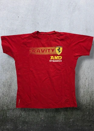 Vintage Ferrari tshirt, marke: Ferrari, zustand: Sehr gut, größe: M, 14,99 €, 16,44 € inklusive Vinted-Käuferschutz