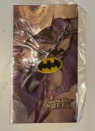 Batman ketting logo, merk: DC Comics, staat: Nieuw zonder prijskaartje, € 5,00, € 5,95 inclusief Kopersbescherming