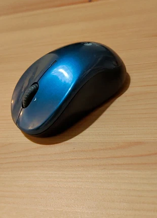 Souris Logitech V470 Laser Travel Mouse, marque: Logitech, état: Très bon état, 15,00 €, 16,45 € Protection acheteurs incluse