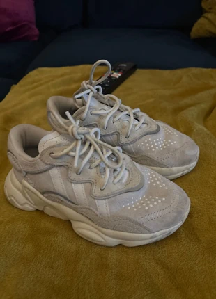Adidas Ozweegos, brand: adidas, condition: Good, size: 10 child | EU 28, £7.00, £7.86 includes Buyer Protection