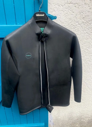 Top de surf Frontzip NEUF, marque: Vissla, état: Neuf avec étiquette, taille: L, 95,00 €, 100,45 € Protection acheteurs incluse