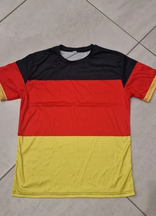 Tee shirt deguisement allemagne, état: Très bon état, taille: L, 6,00 €, 7,00 € Protection acheteurs incluse