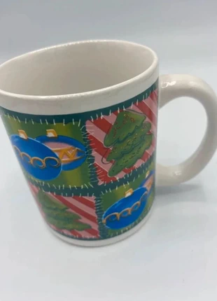 Mug de Noël . 9,5x8 cm, marque: Noël, état: Neuf sans étiquette, 7,00 €, 8,05 € Protection acheteurs incluse