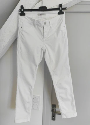 Jean blanc raccourci Esprit, marque: Esprit, état: Très bon état, taille: S / 36 / 8, 3,00 €, 3,85 € Protection acheteurs incluse