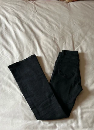 Jeans flare mango, marque: Mango, état: Très bon état, taille: XS / 34 / 6, 8,00 €, 9,10 € Protection acheteurs incluse