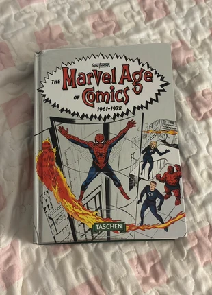 The Marvel Age of Comics 1961-1978, estado: Novo sem etiquetas, €18.00, €19.60 inclui Proteção do Comprador