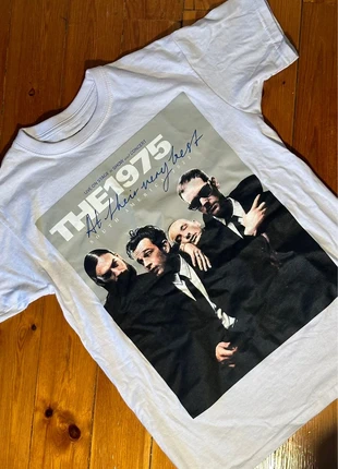 Camiseta THE1975, marca: Genuine Merchandise, estado: Novo sem etiquetas, tamanho: S / 36 / 8, €16.00, €17.50 inclui Proteção do Comprador