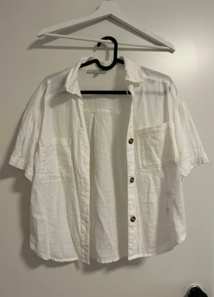 Kurzarm Bluse, marke: Love Tree, zustand: Sehr gut, größe: S / 36 / 8, 5,00 €, 5,95 € inklusive Vinted-Käuferschutz