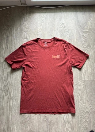 T-shirts unis Levi's Bordeaux - taille S - manches courtes, brand: Levi's, condition: Very good, size: S, €6.99, €8.04 includes Buyer Protection